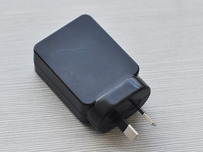 充电器17W-5V 3.4A