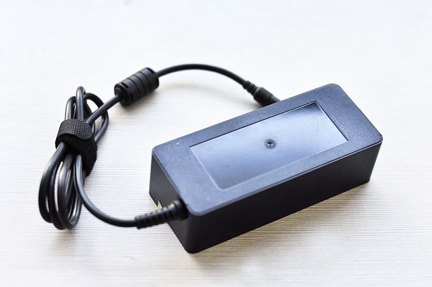 90W-20V 4.5A
